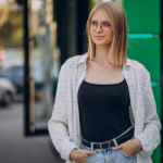 young-attractive-woman-street-outfit_1303-23453